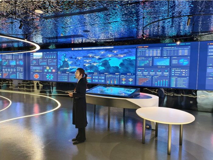 跨越邊界，科技筑夢(mèng)——香港青少年探訪大灣區(qū)科創(chuàng)企業(yè)，體驗(yàn)數(shù)字技術(shù)賦能未來